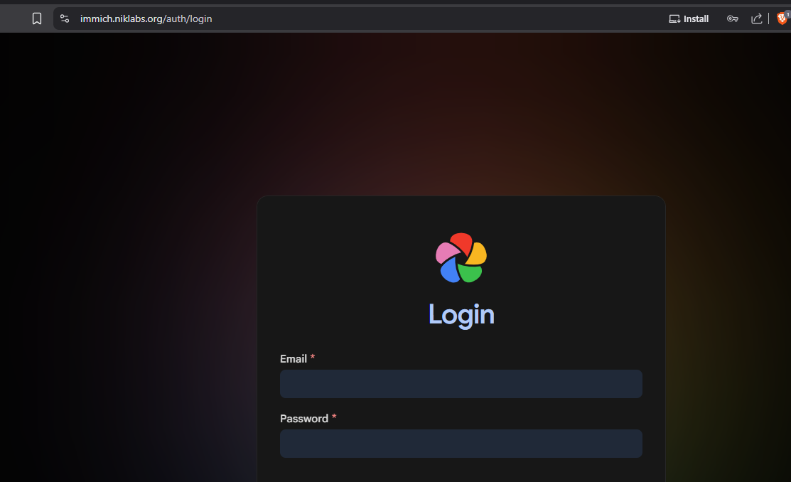 Immich login page at immich.niklabs.org
